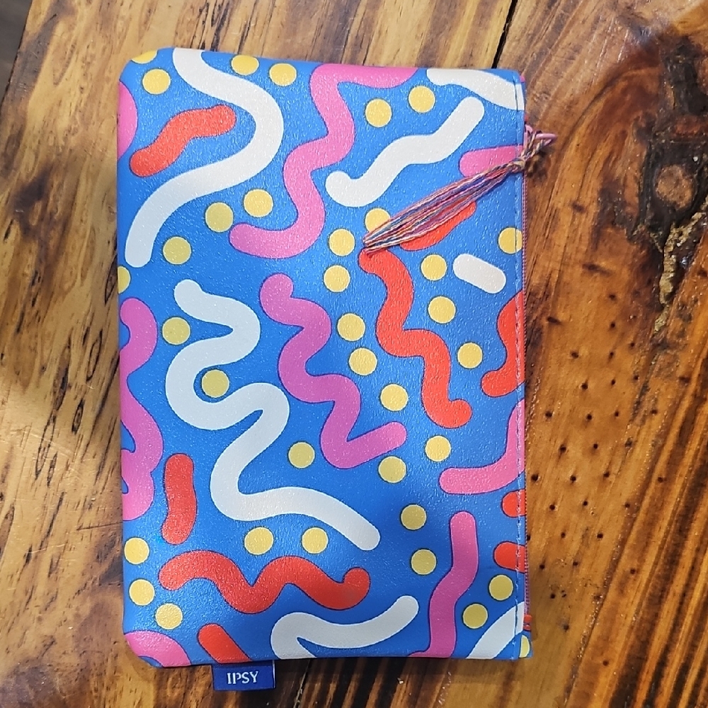Ipsy Blue and Pink Swirl Pouch
